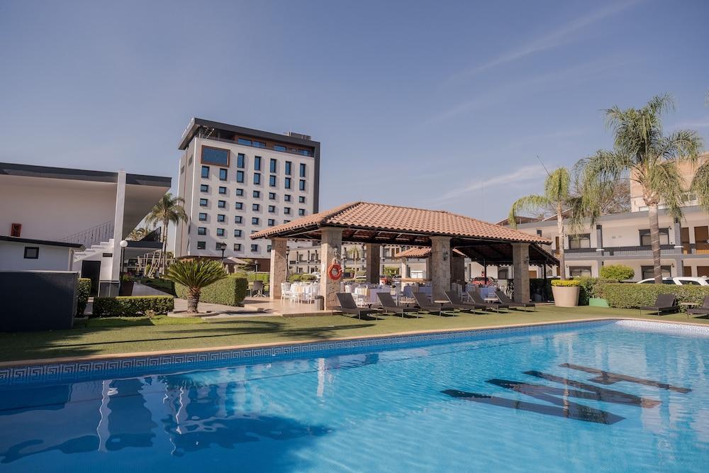 Hotel Malibu Zapopan Exterior photo