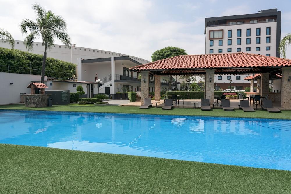 Hotel Malibu Zapopan Exterior photo